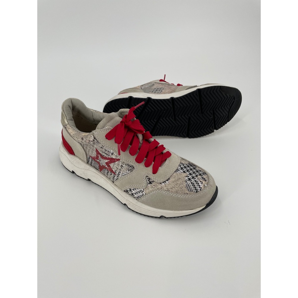 Steven Steve‎ Madden Price Calf Hair Suede Sneakers Red Star Womens 8.5M